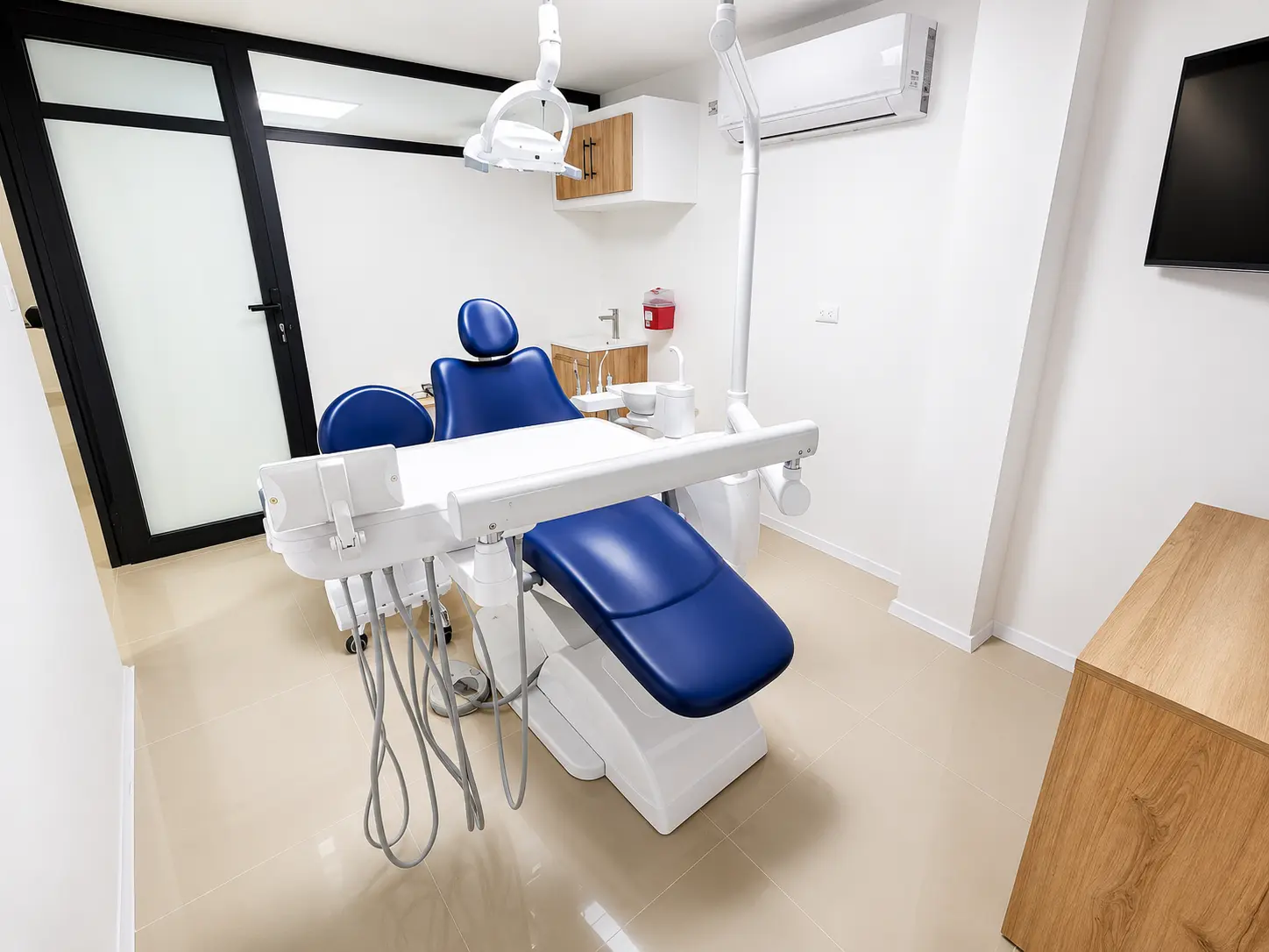 Consultorio dental equipado en HEVA Dental